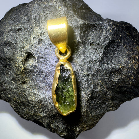 Gold Plated Moldavite Pendant | 1.77g | Chlum
