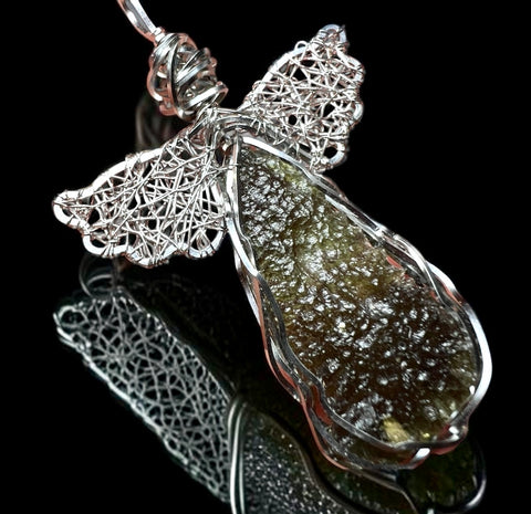 Moldavite Angel Pendant I 2.96g I Marouskovo Pole