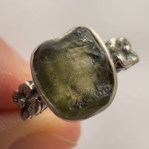 Sterling Silver Moldavite Flower Ring | Size 7.5 | Chlum