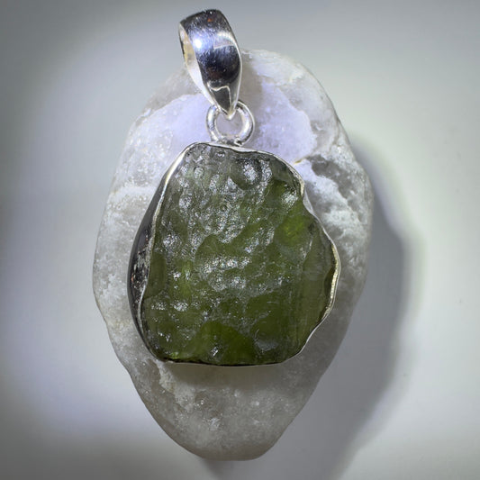 Sterling Silver Moldavite Pendant | 3.77g | Chlum