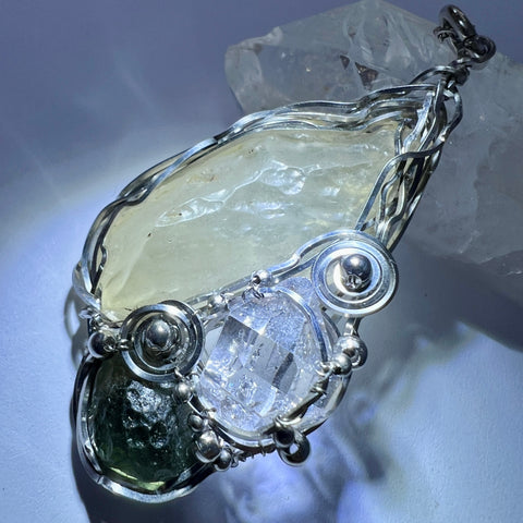 Moldavite, Herkimer & LDG Pendant | 1.48g | Vrabce