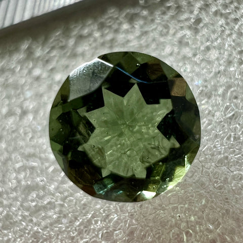 Faceted Moldavite I 0.7ct I Chlum