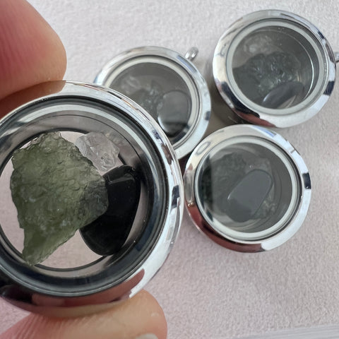 Wholesale Moldavite Locket Bundle – 12 Pieces