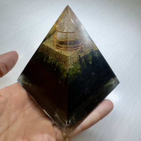 Orgone Generator Pyramid - Moldavite, Copper Spirals, Shungite, Olivine & Quartz | 75mm | Chlum