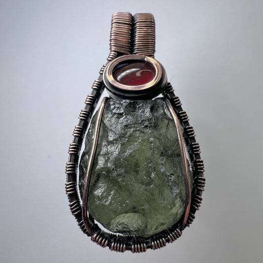Moldavite and Carnelian Copper Pendant | 2.76g | Vrabce