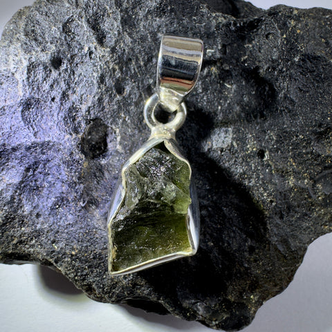 Sterling Silver Moldavite Pendant | 2.09g | Chlum
