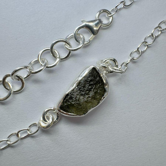 Sterling silver Moldavite bracelet 3.09g Chlum