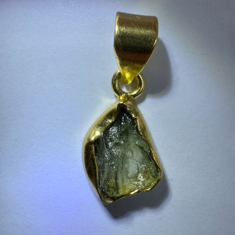 Gold plated Moldavite pendant 1.58g Chlum