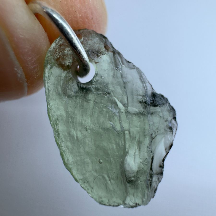 0.86g Vrabce Moldavite sterling silver pendant