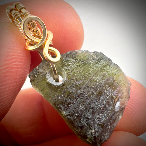 3.14g Moldavite Pendant - Gold Bale
