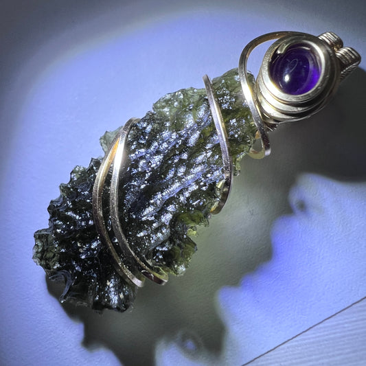 Gold Wrapped Moldavite & Amethyst Pendant - 3.21g