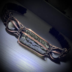 1.1g Moldavite & Blue Tigers Eye Copper Bracelet