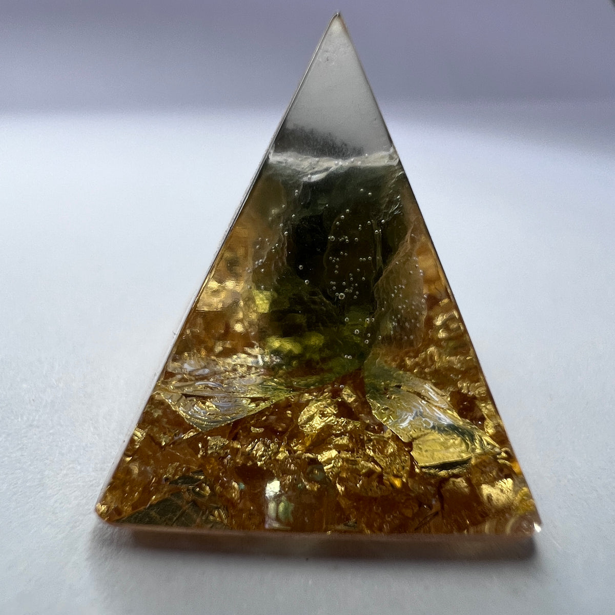 Moldavite Orgone Generator Pyramid – 20mm