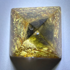 Moldavite Orgone Generator Pyramid – 20mm