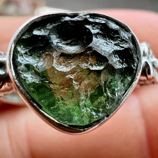 Heart-Shaped Moldavite Ring with Floral Design – Size 7 (O)