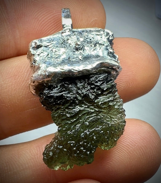 Moldavite Silver Pendant, 4.21g.