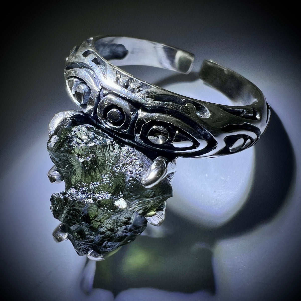 Claw Silver Ring - Slightly Adjustable Size 8 3/4 (R)