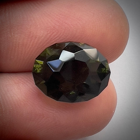 Exquisite "Oval" faceted Moldavite