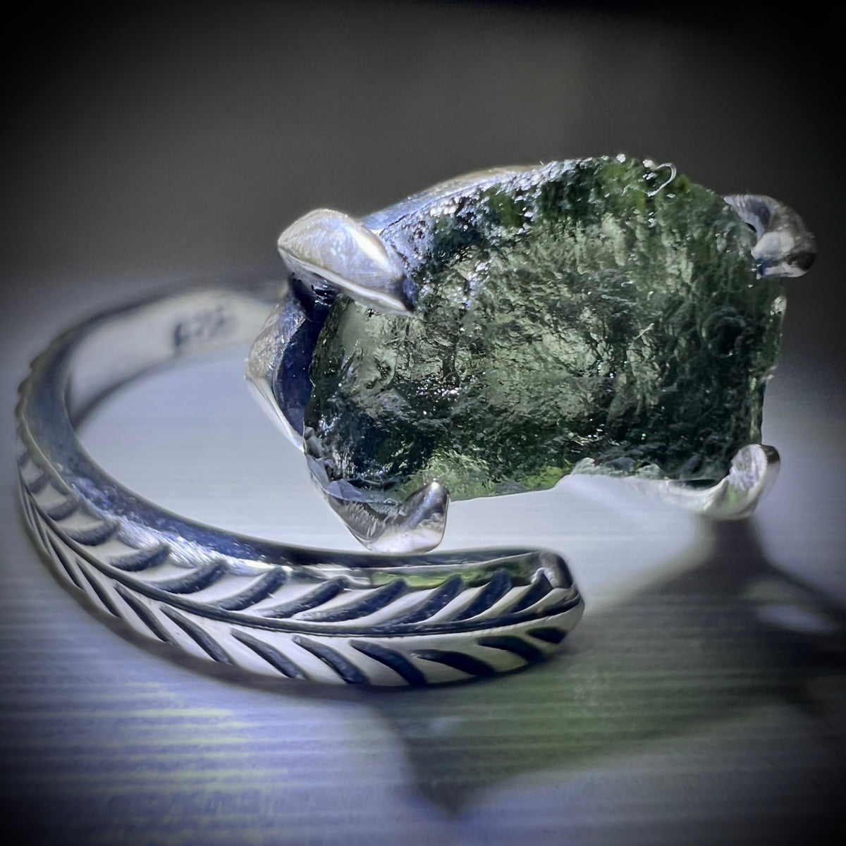 Woven Band Sterling Silver Moldavite Ring - 7.5 (P) Open Size