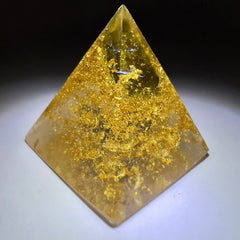 Moldavite & 24ct Gold orgone generator pyramid - 20mm