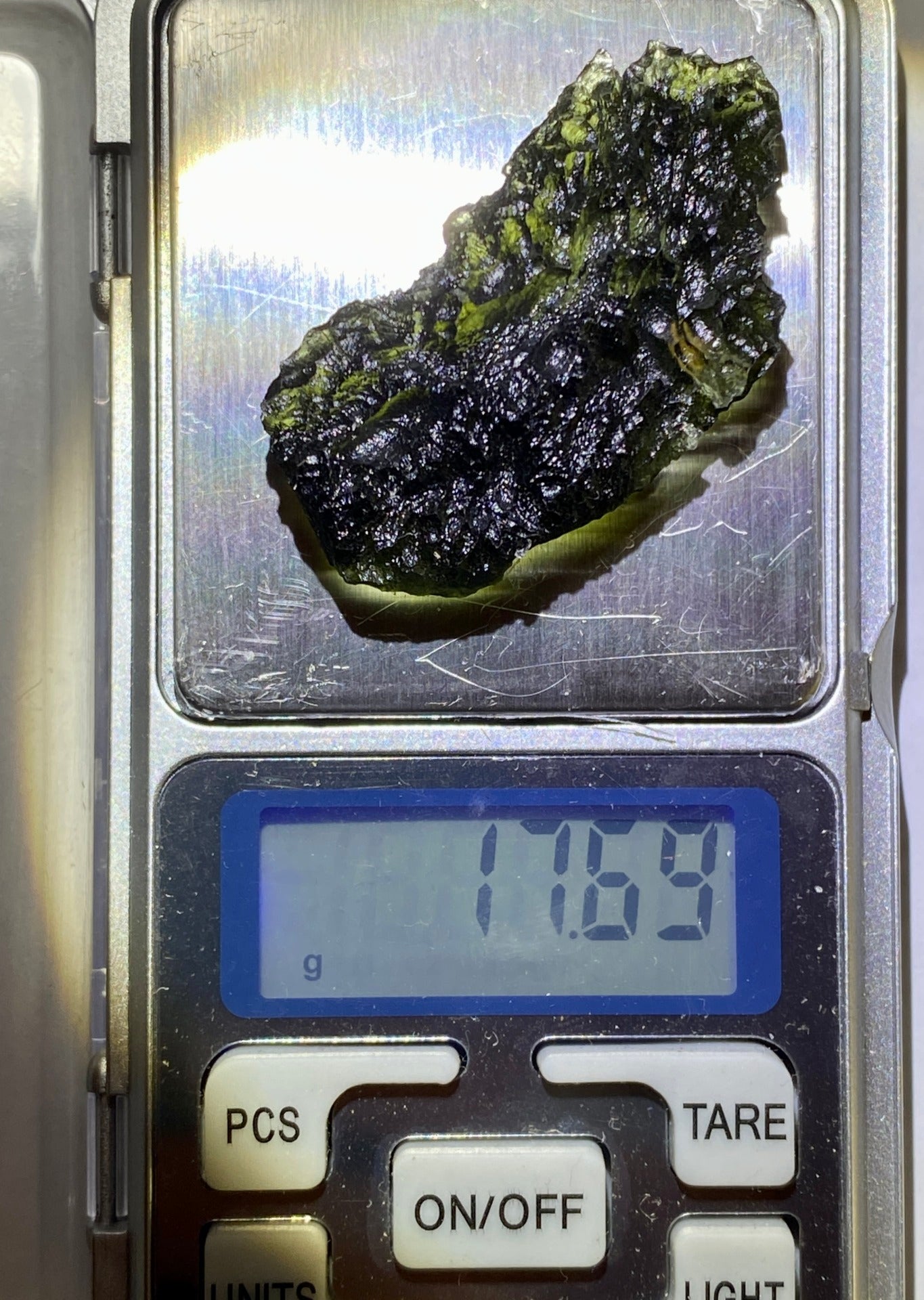 17.69g Moldavite with inner bubble