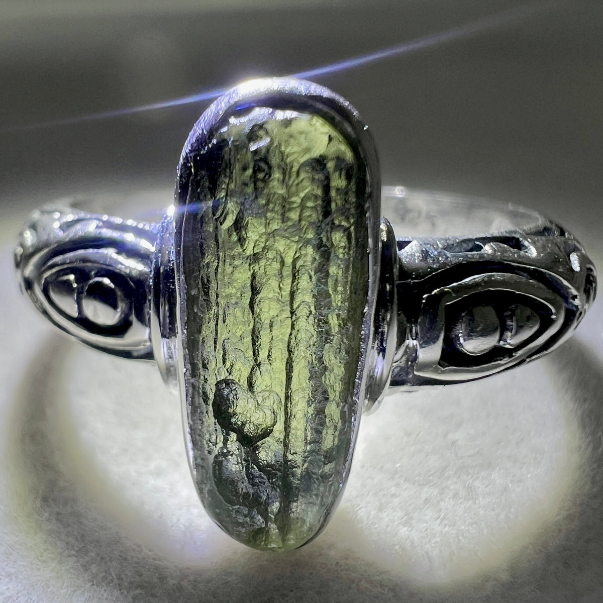 Bezel Set Oval Silver Ring - Size 13