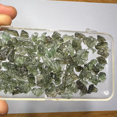 5g lot of SM Moldavite pieces.
