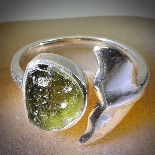 Whale's Tail Design Silver Moldavite Ring - Open Size 6.5