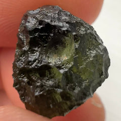 3.5g Moldavite, inner air bubble.