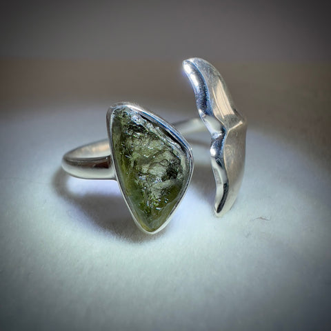 Whale Tail Sterling Silver Ring with Natural Moldavite - Size 8