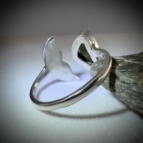 Whale Tail Sterling Silver Ring with Natural Moldavite - Size 8