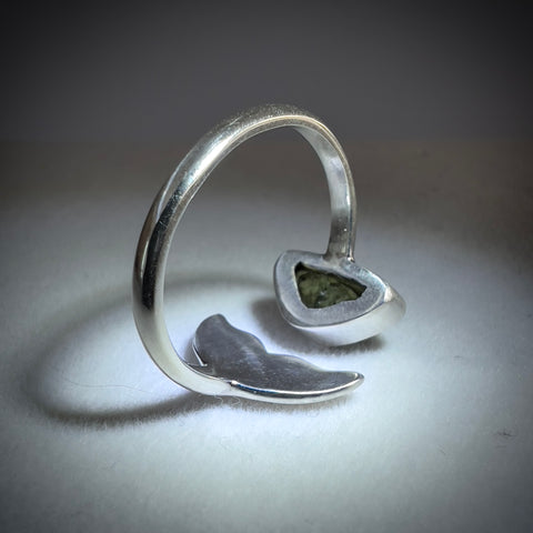 Whale Tail Sterling Silver Ring with Natural Moldavite - Size 8