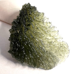 Maly Chlum Moldavite – 4.23g