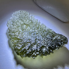 Maly Chlum Moldavite – 4.23g