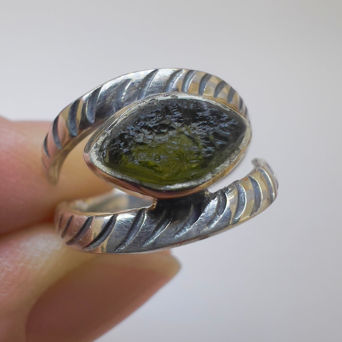 Sterling Silver Moldavite Ring | Size 4 (H) | Chlum