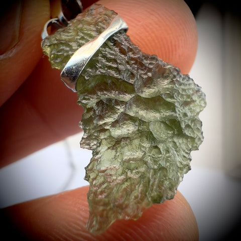 Moldavite Necklace 1.6g Maly Chlum