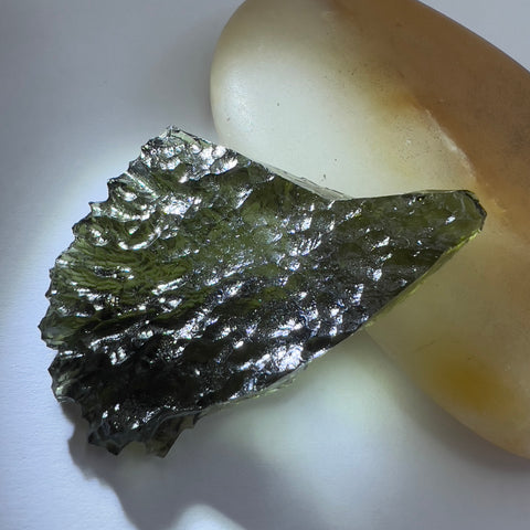 8.46g Maly Chlum Moldavite