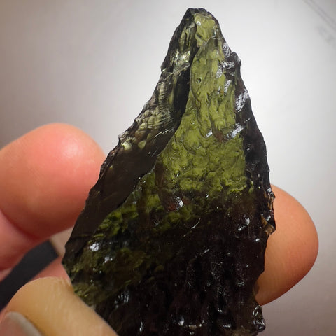 8.46g Maly Chlum Moldavite