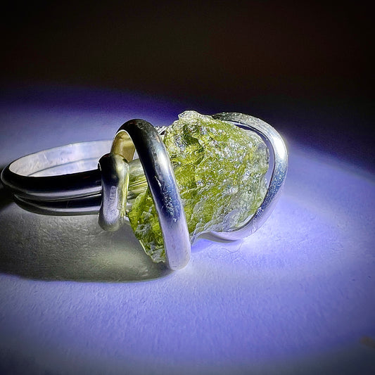 Moldavite Silver Ring (Size 7 - M)