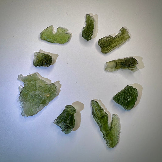 10g Moldavite pieces (9pcs)