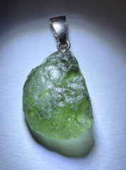 2.28g Moldavite/Silver pendant