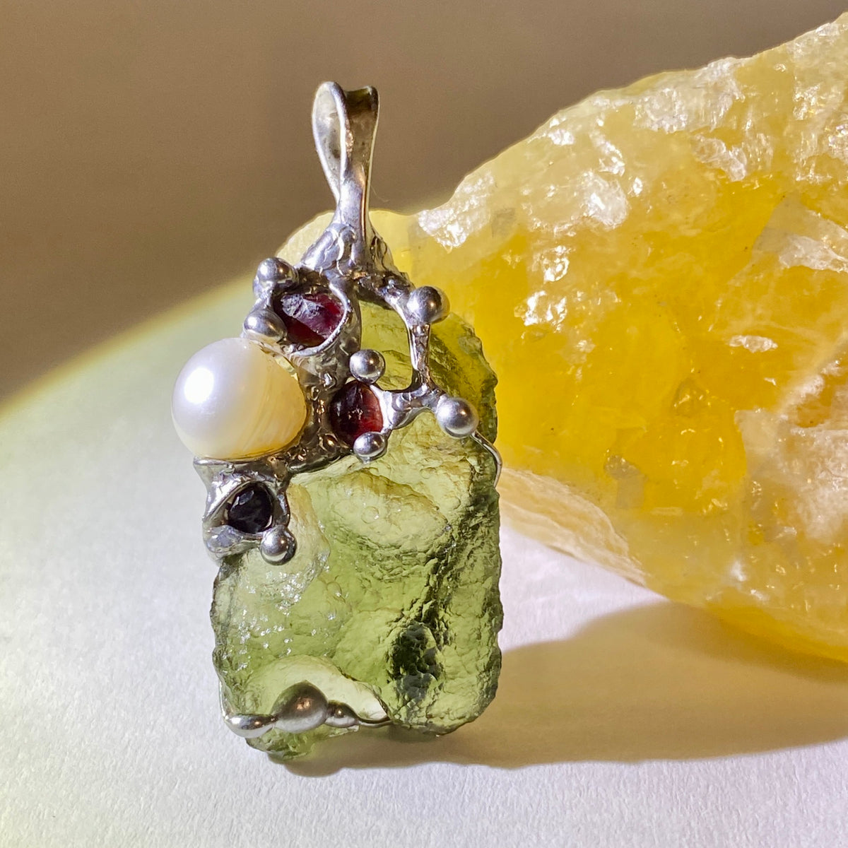 2.7g Moldavite Pendant with Czech Garnet and River Pearl