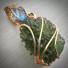 Moldavite/Gold pendant - Aquamarine & Smokey quartz accents.