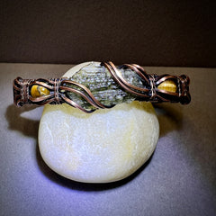 1.2g Moldavite & Tigers Eye Copper Bracelet