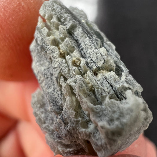 2.72.g Bartochov Moldavite.