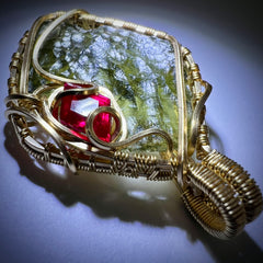 Spectacular Moldavite & Ruby Pendant – 14K Gold.
