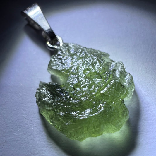 0.85g Moldavite Rhodium-Plated Silver Pendant