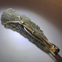 Moldavite/Copper pendant 1.8g
