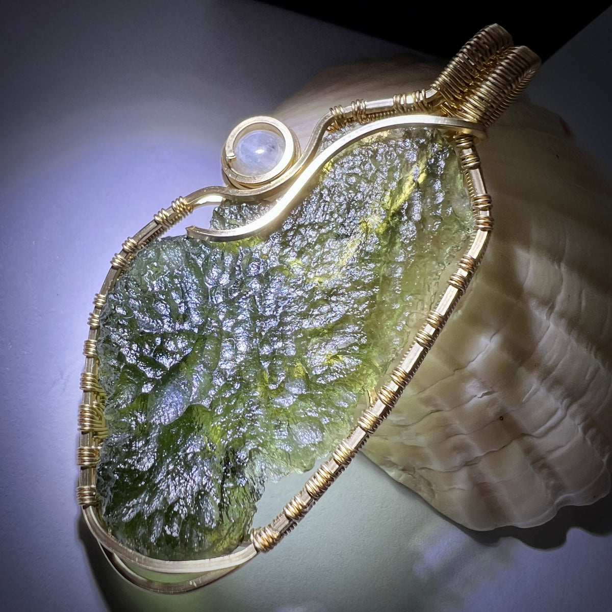 Moldavite & Moonstone Gold pendant