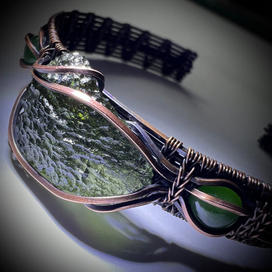 1.9g Moldavite/Copper Bracelet with Nephrite Jade Accents (Adjustable)